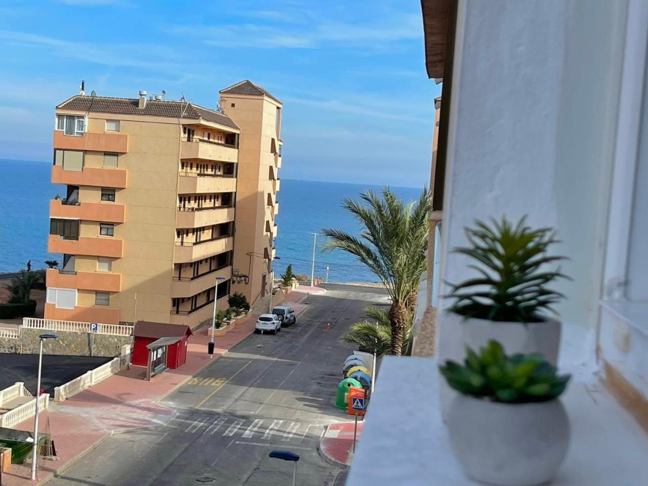 Beach Apartment Cabo Cervera, Torrevieja, La Mata Exteriör bild